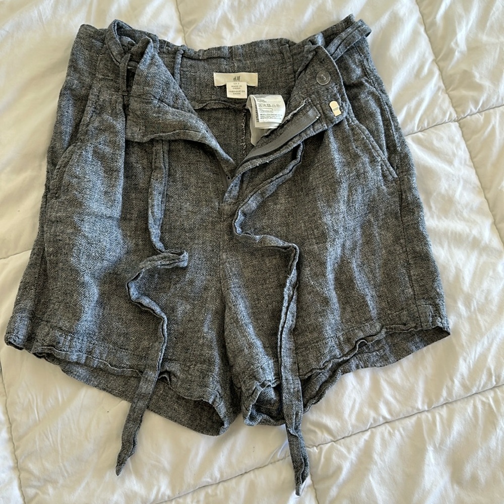 H&M high waisted shorts chambray